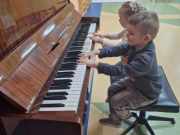 420253128_893419915850802_3891947856125182527_n